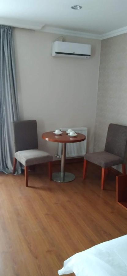 Hotel Park Green Pʼotʼi Esterno foto