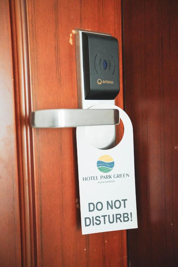 Hotel Park Green Pʼotʼi Esterno foto