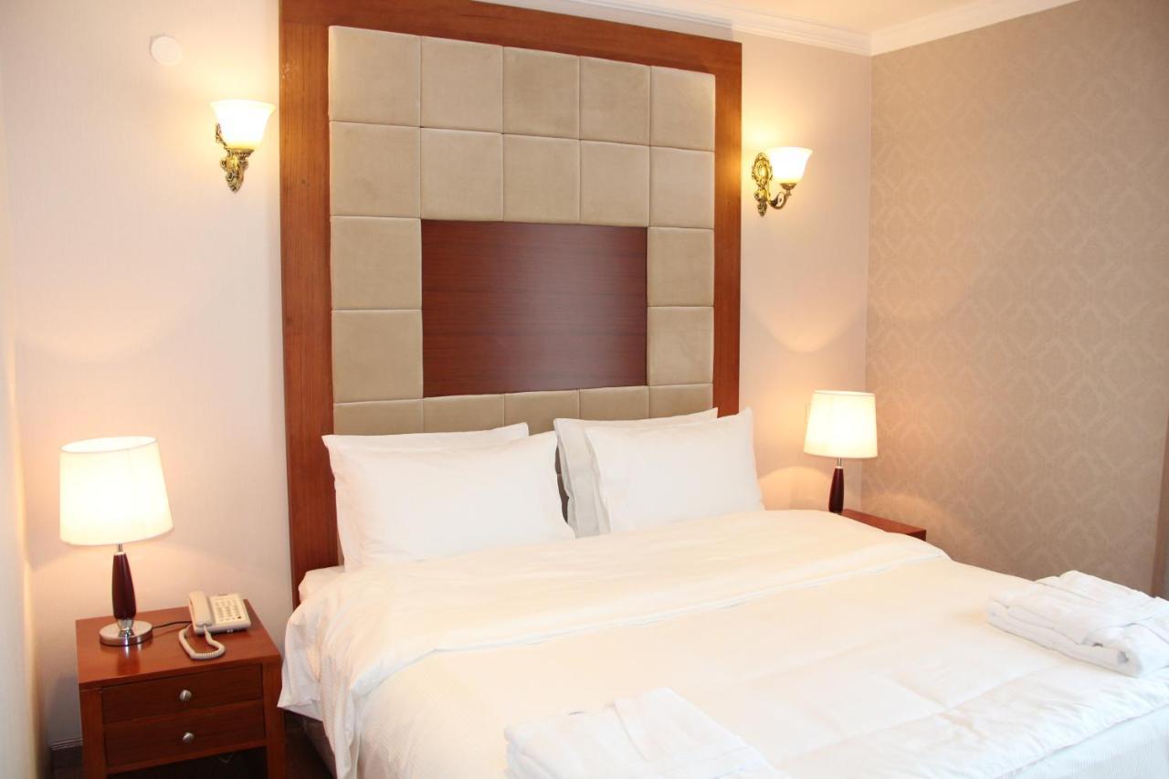 Hotel Park Green Pʼotʼi Esterno foto